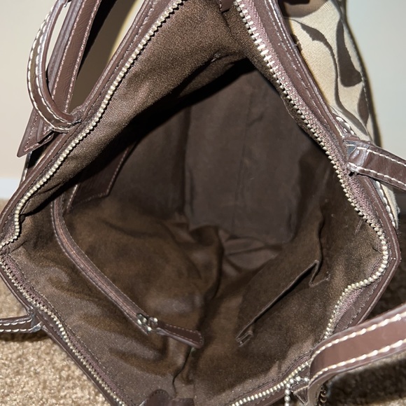 Coach set. Sitting in the closet. - Picture 6 of 7